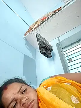 Snapshot of Rashi_cut chatting on 09-09-25, 11:43 Rashi cut online show from 09-09-25, 11:43