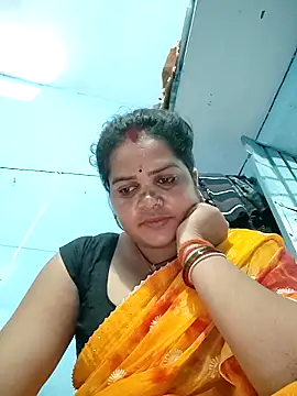 Snapshot of Rashi_cut chatting on 09-13-25, 10:37 Rashi cut online show from 09-13-25, 10:37