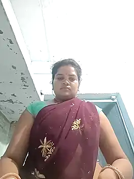 Snapshot of Rashi_cut chatting on 09-16-25, 02:01 Rashi cut online show from 09-16-25, 02:01