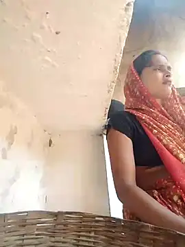 Snapshot of Sapna9685 chatting on 09-21-25, 05:31 Sapna9685 online show from 09-21-25, 05:31