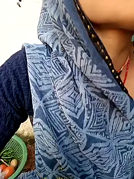 Snapshot of Sapna9685 chatting on 10-11-25, 08:13 Sapna9685 online show from 10-11-25, 08:13