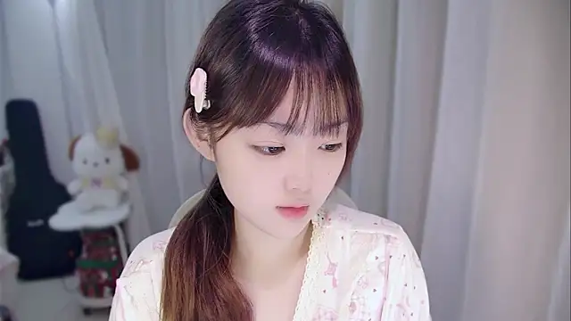 YUANYUAN-A online show from 04-11-26, 12:31