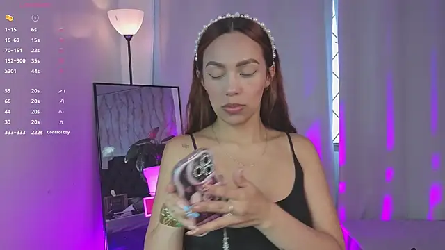 Snapshot of nikolevoshkie_ chatting on 10-15-25, 07:47 nikolevoshkie online show from 10-15-25, 07:47