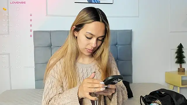 Snapshot of nikolevoshkie_ chatting on 03-13-26, 07:31 nikolevoshkie online show from 03-13-26, 07:31