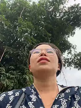 han-cute online show from 10-13-25, 12:32