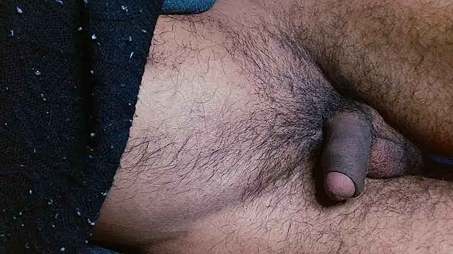 Snapshot of funndudd chatting on 01-18-26, 07:28 funndudd online show from 01-18-26, 07:28