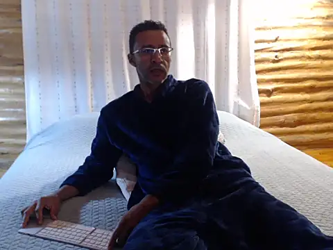 Snapshot of Asher_Bram1 chatting on 10-07-25, 01:36 Asher Bram1 online show from 10-07-25, 01:36