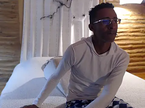 Snapshot of Asher_Bram1 chatting on 10-29-25, 02:36 Asher Bram1 online show from 10-29-25, 02:36