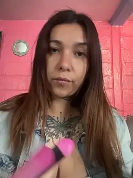 Snapshot of emperatrixsex chatting on 10-28-25, 02:42 emperatrixsex online show from 10-28-25, 02:42