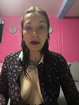 Snapshot of emperatrixsex chatting on 05-18-26, 03:02 emperatrixsex online show from 05-18-26, 03:02