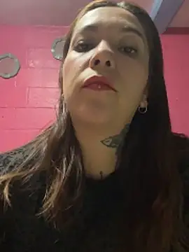 Snapshot of emperatrixsex chatting on 06-06-26, 03:00 emperatrixsex online show from 06-06-26, 03:00