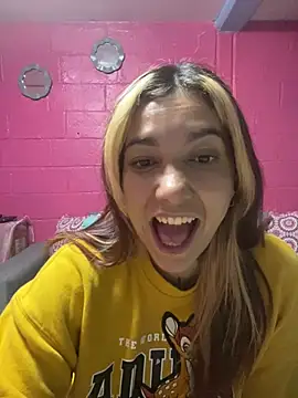 Snapshot of emperatrixsex chatting on 08-07-26, 03:08 emperatrixsex online show from 08-07-26, 03:08