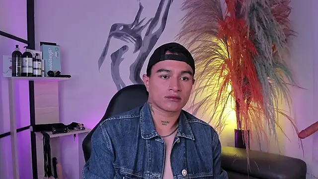 LiamDeep online show from 11-02-25, 09:50