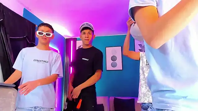 Marcus and Tony online show from 04-05-26, 09:50