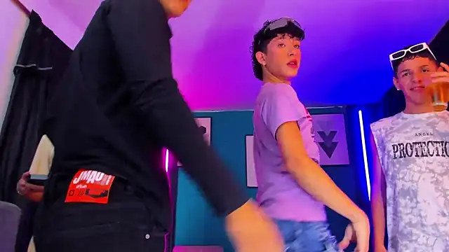 Marcus and Tony online show from 04-12-26, 08:47