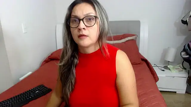 sophie lopez1 online show from 01-10-26, 02:46