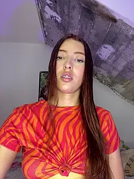 Snapshot of Melody_rouxxx chatting on 04-07-26, 03:18 Melody rouxxx online show from 04-07-26, 03:18