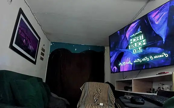 Snapshot of dreams_of_bonny chatting on 02-20-26, 09:21 dreams of bonny online show from 02-20-26, 09:21