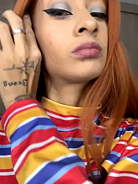 Snapshot of SunshineLizzy chatting on 10-02-25, 02:07 SunshineLizzy online show from 10-02-25, 02:07