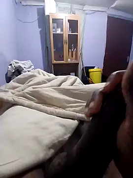 Snapshot of kevinkgosi chatting on 11-20-25, 02:34 kevinkgosi online show from 11-20-25, 02:34