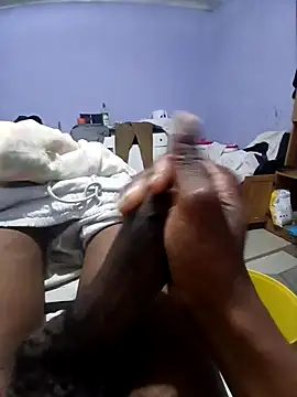 Snapshot of kevinkgosi chatting on 11-24-25, 01:16 kevinkgosi online show from 11-24-25, 01:16