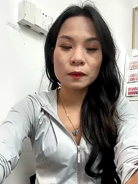 Snapshot of Baby-mmm chatting on 11-07-25, 05:40 Baby-mmm online show from 11-07-25, 05:40