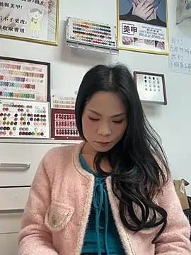 Snapshot of Baby-mmm chatting on 01-14-26, 03:56 Baby-mmm online show from 01-14-26, 03:56