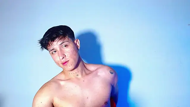 rowanbigboy23 online show from 02-10-26, 12:37