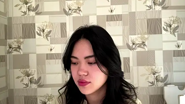 Snapshot of MIMIMary chatting on 09-30-25, 03:22 MIMIMary online show from 09-30-25, 03:22
