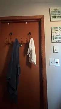 Lunablu13 online show from 12-18-25, 03:29