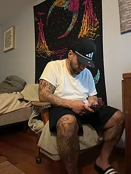 Lunablu13 online show from 03-10-26, 04:17