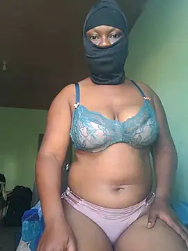 Snapshot of Mnach chatting on 01-07-26, 02:41 Mnach online show from 01-07-26, 02:41