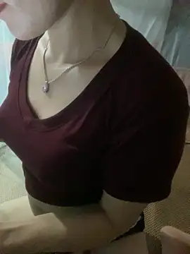 Snapshot of Pyy07 chatting on 09-21-25, 08:16 Pyy07 online show from 09-21-25, 08:16