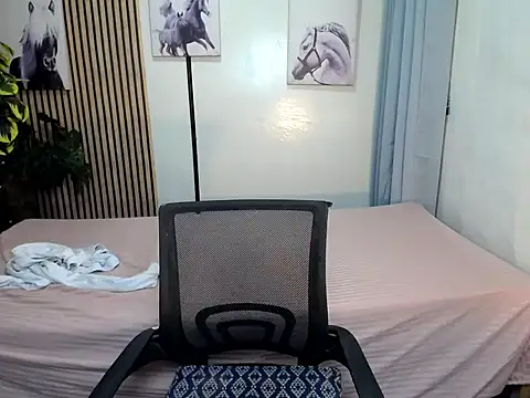 Snapshot of alex_cummer chatting on 11-17-25, 09:31 alex cummer online show from 11-17-25, 09:31