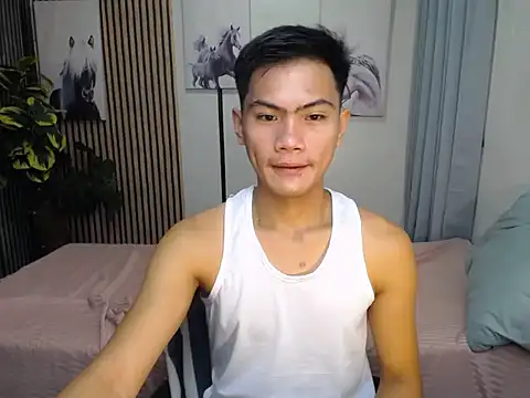 Snapshot of alex_cummer chatting on 11-28-25, 01:03 alex cummer online show from 11-28-25, 01:03