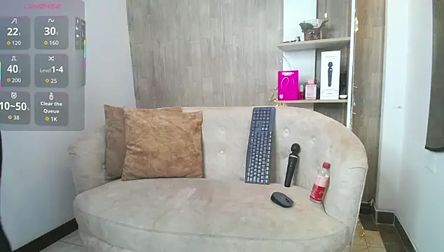 cortney tayler online show from 11-05-25, 03:01