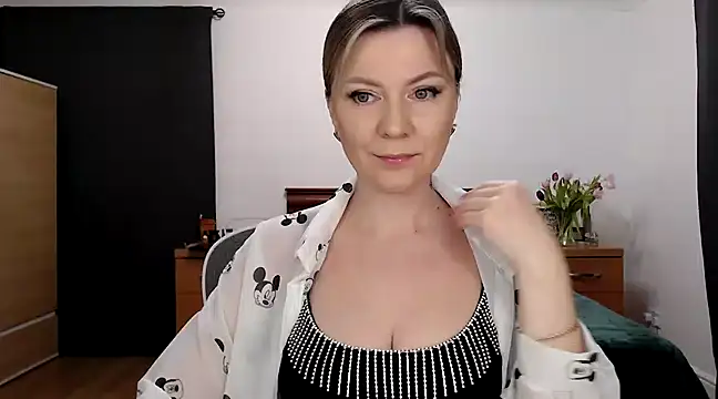 ParadiseAlina online show from 01-20-25, 07:14