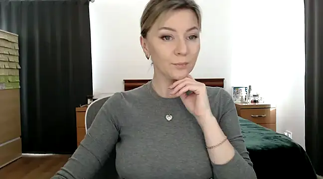 ParadiseAlina online show from 02-03-25, 12:25