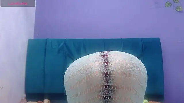 andrealopezcm101 online show from 02-05-26, 11:48