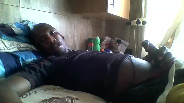 longdickson12345 online show from 10-17-25, 10:18