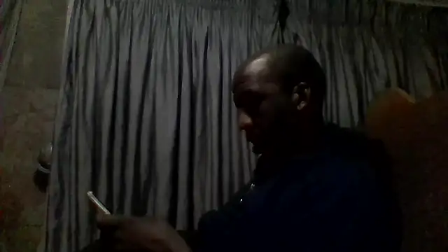 longdickson12345 online show from 11-11-25, 01:49