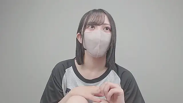 Snapshot of Sakura_sweety chatting on 09-15-25, 05:29 Sakura sweety online show from 09-15-25, 05:29