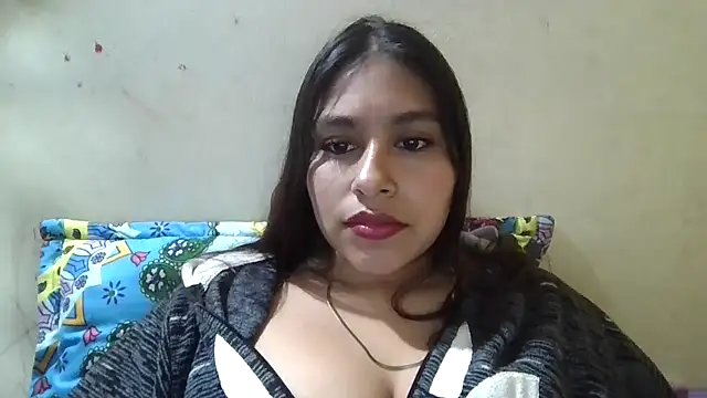 Snapshot of zairabreze chatting on 11-23-25, 06:19 zairabreze online show from 11-23-25, 06:19