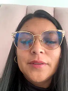 Zui Rouse online show from 09-22-25, 02:19