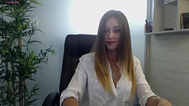 MuseDollX online show from 09-24-25, 06:33