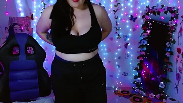 Snapshot of carol_20 chatting on 02-26-26, 01:37 carol 20 online show from 02-26-26, 01:37