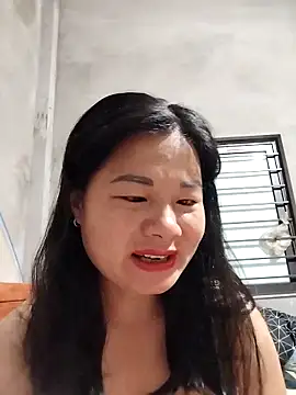 Snapshot of kute-00 chatting on 11-13-25, 09:14 kute-00 online show from 11-13-25, 09:14