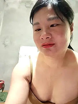 Snapshot of kute-00 chatting on 12-01-25, 05:12 kute-00 online show from 12-01-25, 05:12