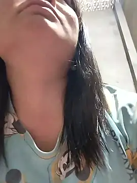 Snapshot of kute-00 chatting on 01-17-26, 03:17 kute-00 online show from 01-17-26, 03:17