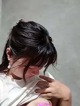 Snapshot of kute-00 chatting on 02-07-26, 01:48 kute-00 online show from 02-07-26, 01:48